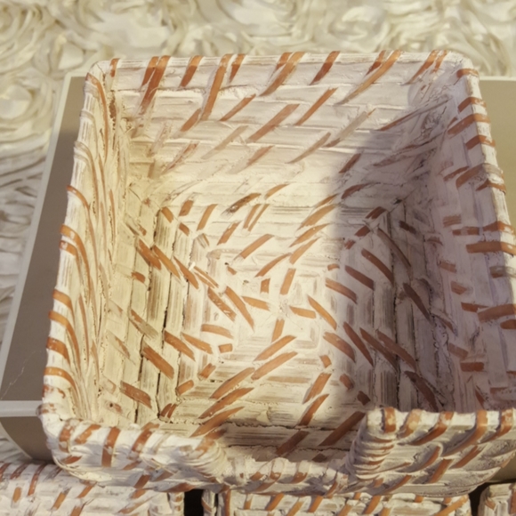 Coaster Set Wicker - Picture 6 of 15